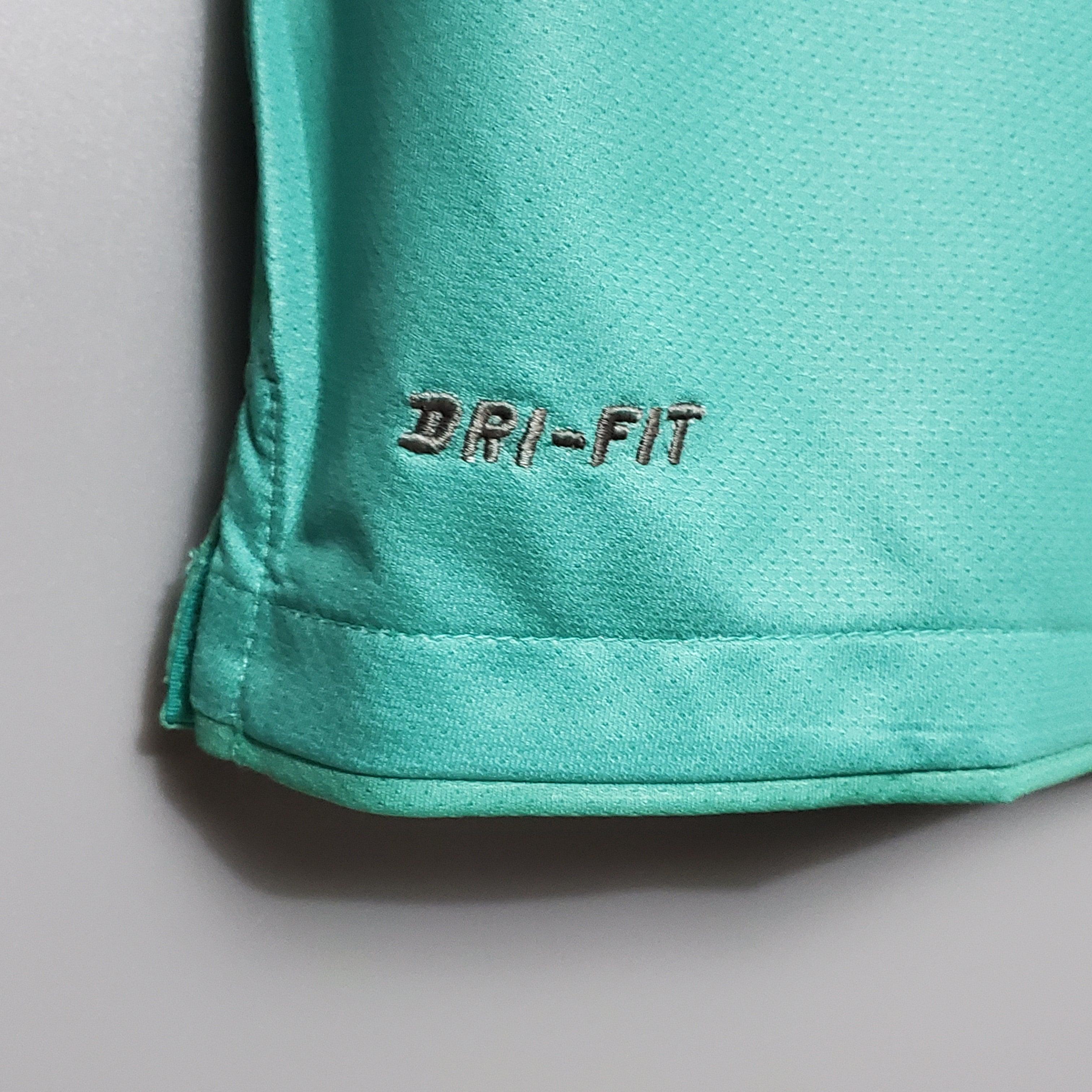 Camisa Retrô FC Barcelona 2010/11 Away